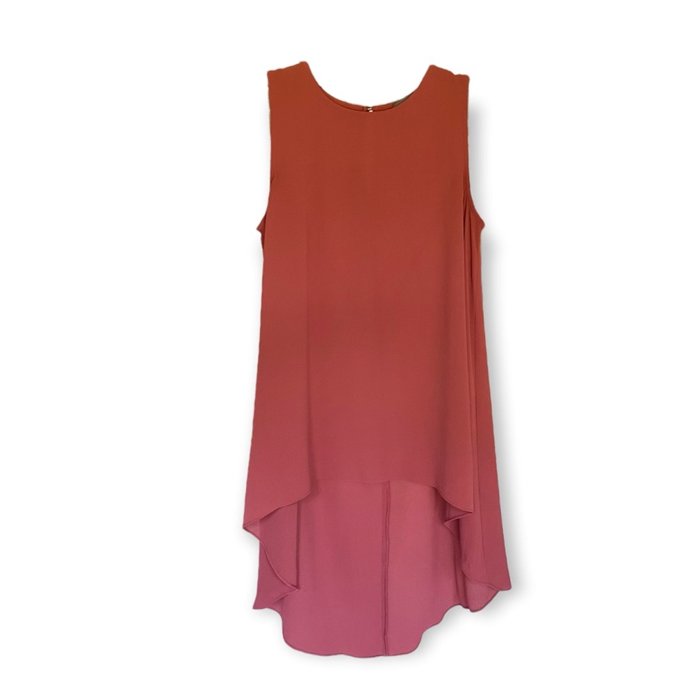 Vince Camuto *LIKE NEW* Sleeveless Blouse in Sunset Rose